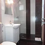 招待所 Queen Mary 3*