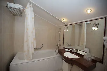 Queen Mary Gasthuis Constanţa